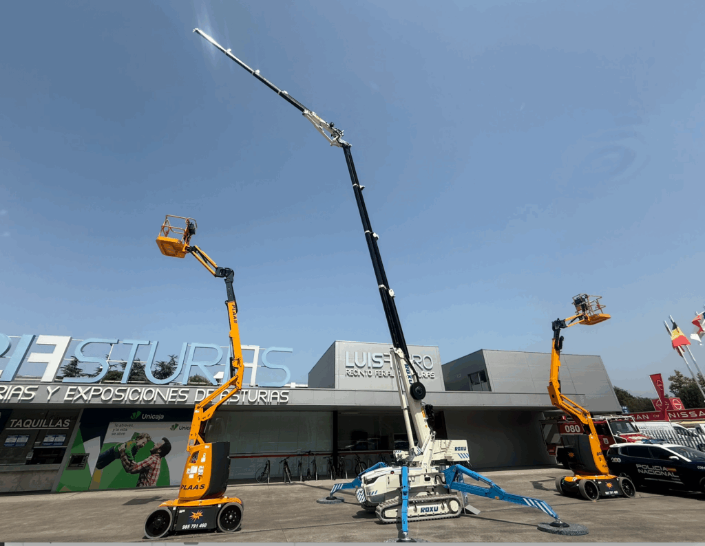 Grupo Roxu en la feria de Muestras de Gijón