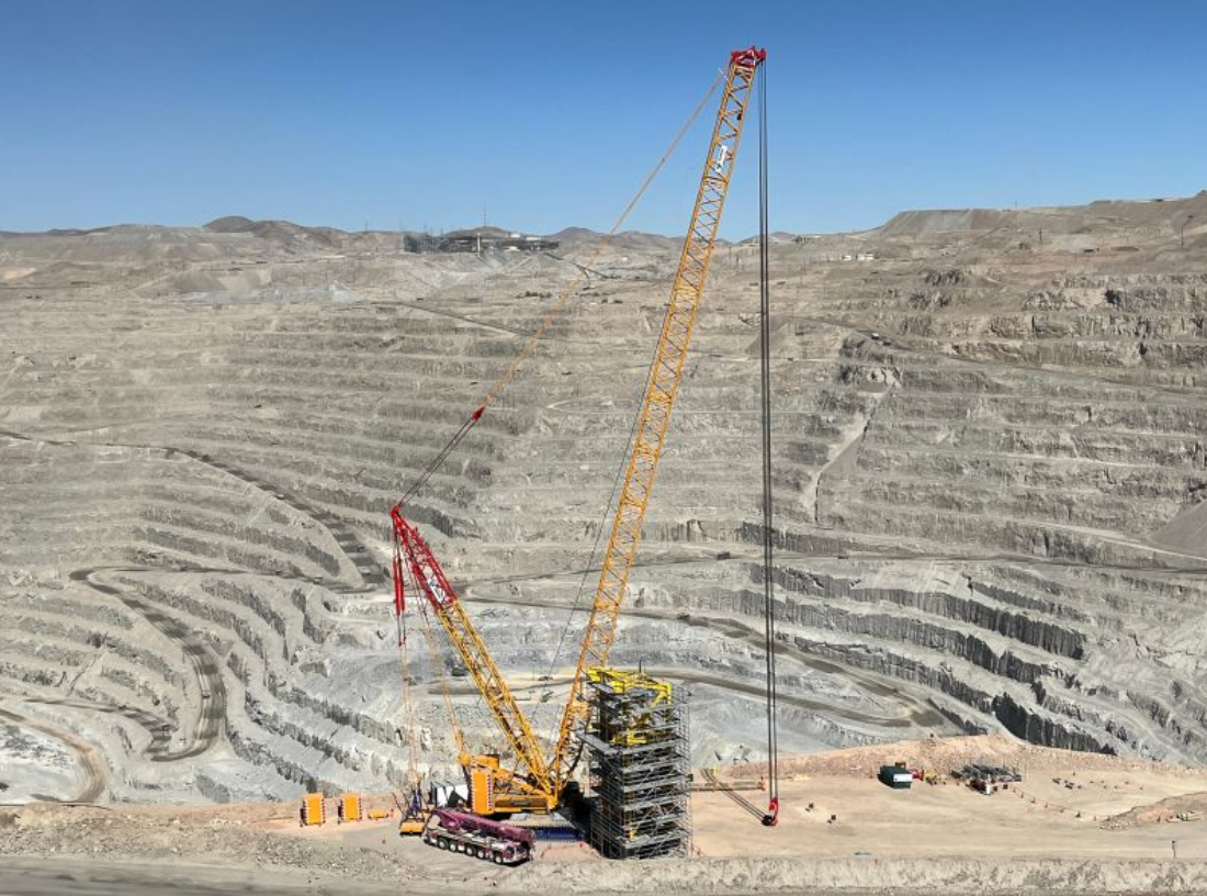 Tadano ha anunciado la entrega y puesta en marcha con éxito de una grúa sobre orugas CC38.650-1 de 650 toneladasen una mina de Perú, destinada a su cliente Grúas y Transportes San Lorenzo.