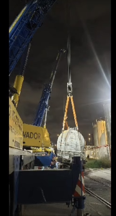salvador maniobra mas de 100 t